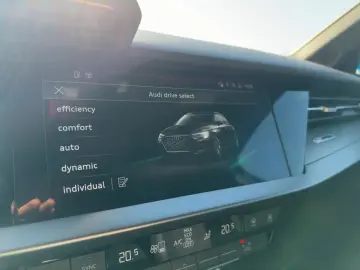 Audi A3 Sportback S line NAVI ACC AHK LED SIDEASS