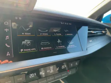 Audi A3 Sportback S line NAVI ACC AHK LED SIDEASS