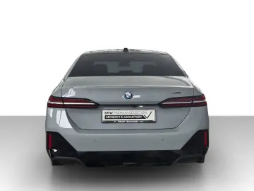 BMW i5 eDrive40 Limousine M Sport TOP AUSSTATTUNG TO