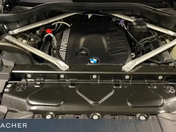 BMW X5 xDrive30d M Sport AHK DAPro.Sthz.Massage