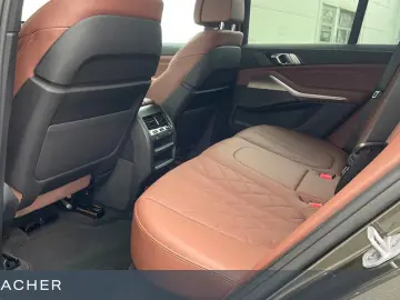 BMW X5 xDrive30d M Sport AHK DAPro.Sthz.Massage