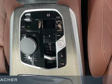 BMW X5 xDrive30d M Sport AHK DAPro.Sthz.Massage