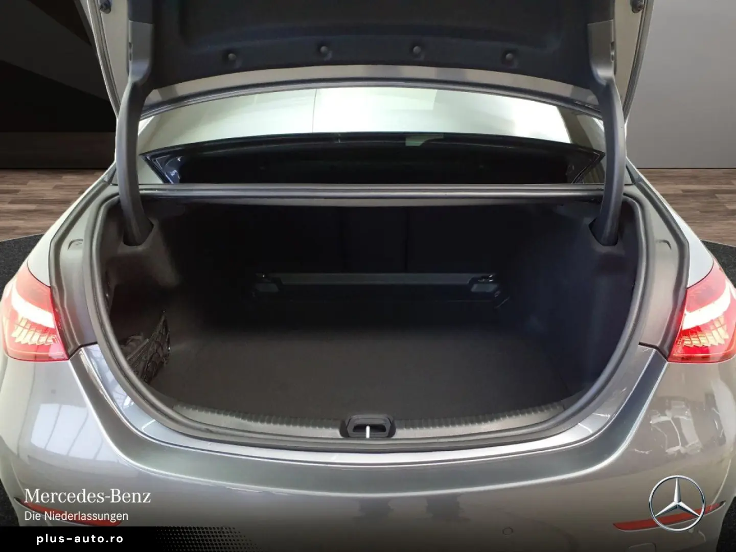 MERCEDES-BENZ C 200 d AMG Night Adv  Ambiente ParkPa&hellip;