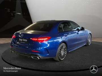 MERCEDES-BENZ C 200 AMG Night AdvPak ParkPak Ambiente MBUX