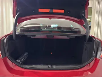 Alfa Romeo Giulia 2.0 Veloce Q4   ACC  19 LM  MATRIX