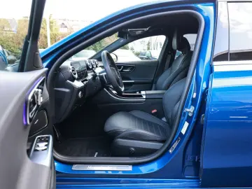 MERCEDES-BENZ C 220 d AMG Sport LED Navi Kamera Keyl…