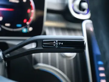 MERCEDES-BENZ C 220 d AMG Sport LED Navi Kamera Keyl…