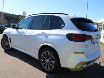 BMW X5 x30d M Sport Sky IntAktL.SurView ACC Soft AHK