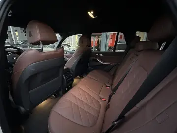 BMW X5 xDrive30d MHEV 48V Aut. M-Paket  Sitzheizu...