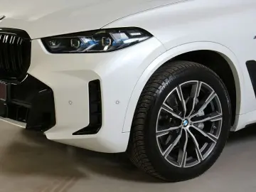 BMW X5 xDr.30d M Sport Standh Panor AHK ACC Sitzbelü