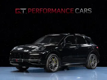 PORSCHE Cayenne E-Hyb PLATINUM SpDesign Club PDCC Pano