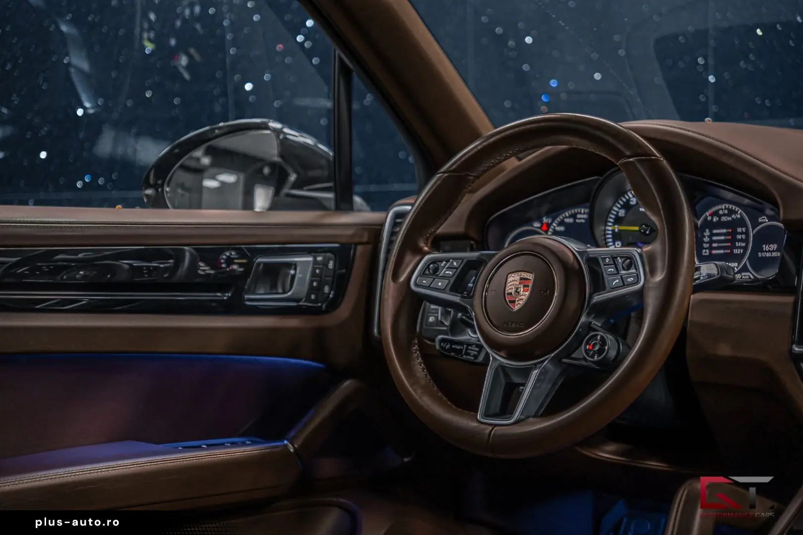 PORSCHE Cayenne E-Hyb PLATINUM SpDesign Club PDCC Pano