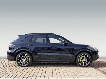 PORSCHE Cayenne E-Hybrid Pano BiColor 360 Inno AHZV Bose