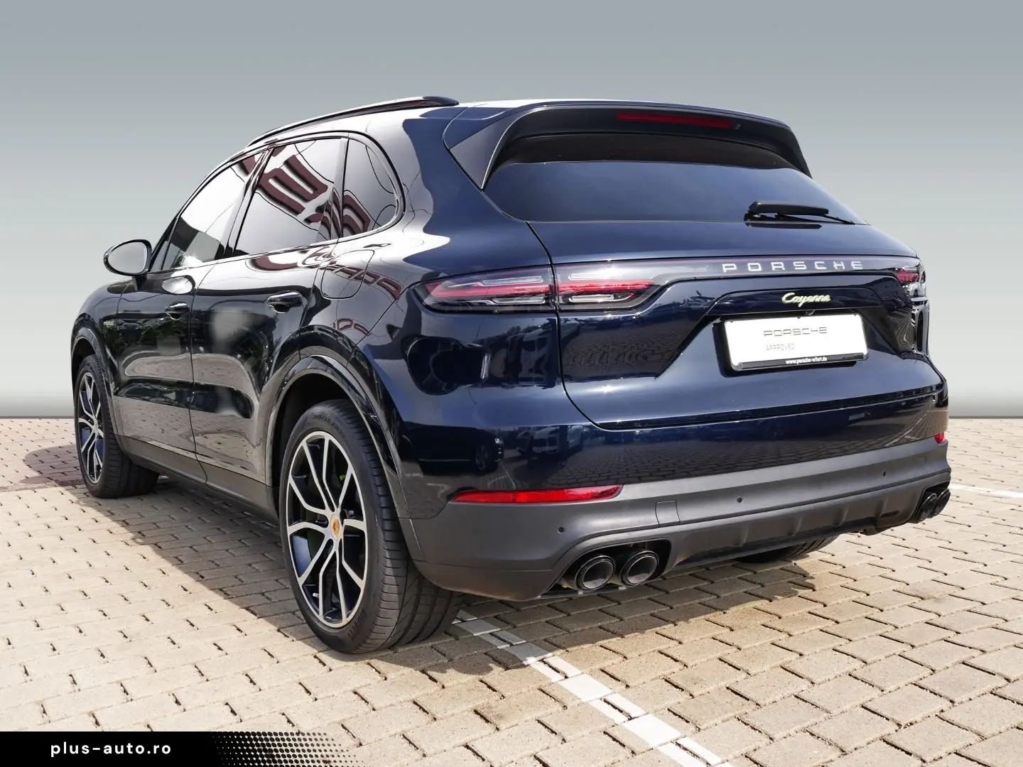 PORSCHE Cayenne E-Hybrid Pano BiColor 360 Inno AHZV Bose