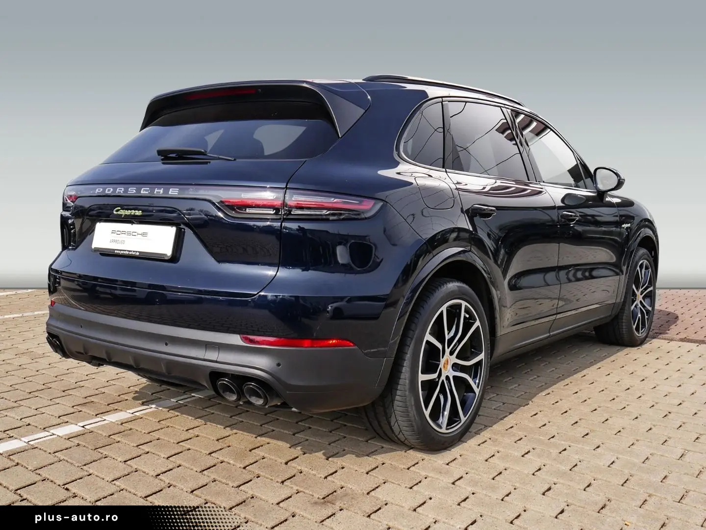 PORSCHE Cayenne E-Hybrid Pano BiColor 360 Inno AHZV Bose