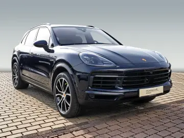 PORSCHE Cayenne E-Hybrid Pano BiColor 360 Inno AHZV Bose