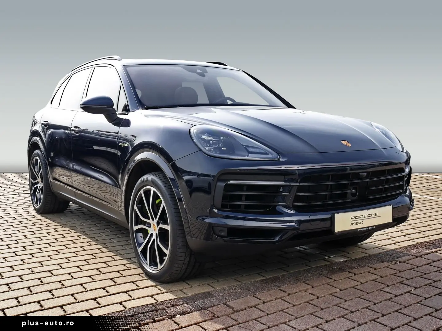 PORSCHE Cayenne E-Hybrid Pano BiColor 360 Inno AHZV Bose