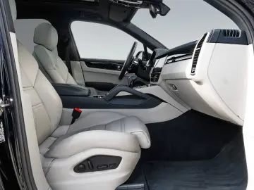 PORSCHE Cayenne E-Hybrid Pano BiColor 360 Inno AHZV Bose