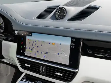 PORSCHE Cayenne E-Hybrid Pano BiColor 360 Inno AHZV Bose