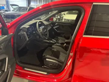 Audi A3 2.0 TDI 35 TDI adv. DKG AHK Garantie bis 2028