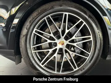 PORSCHE Cayenne E-Hybrid Coupe HA-Lenkung InnoDrive BOSE