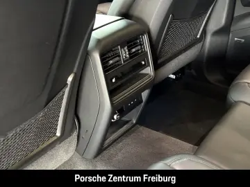 PORSCHE Cayenne E-Hybrid Coupe HA-Lenkung InnoDrive BOSE