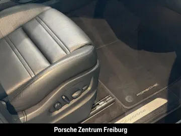 PORSCHE Cayenne E-Hybrid Coupe HA-Lenkung InnoDrive BOSE