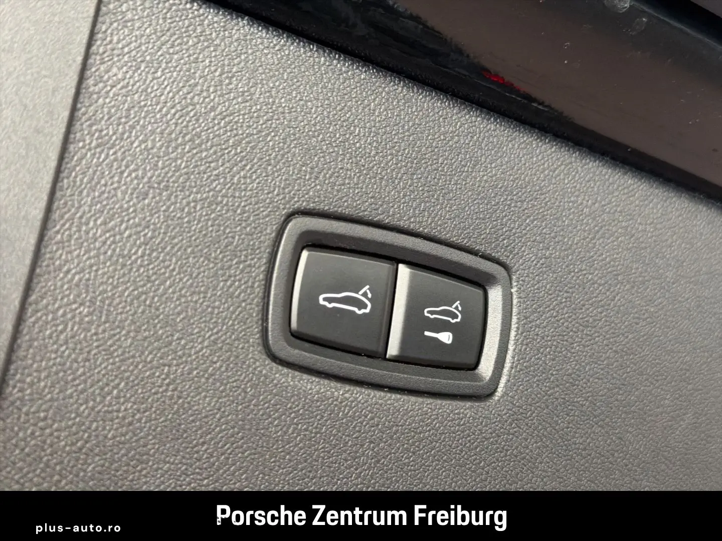 PORSCHE Cayenne E-Hybrid Coupe HA-Lenkung InnoDrive BOSE