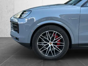 PORSCHE Cayenne S E-Hybrid Coupé BOSE SHZ V H Sitzbel.