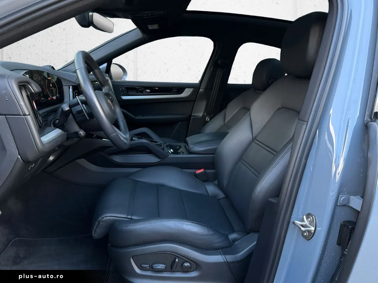 PORSCHE Cayenne S E-Hybrid Coupé BOSE SHZ V H Sitzbel.