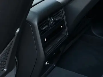 PORSCHE Cayenne S E-Hybrid Coupé BOSE SHZ V H Sitzbel.