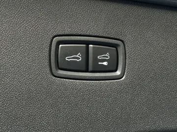 PORSCHE Cayenne S E-Hybrid Coupé BOSE SHZ V H Sitzbel.