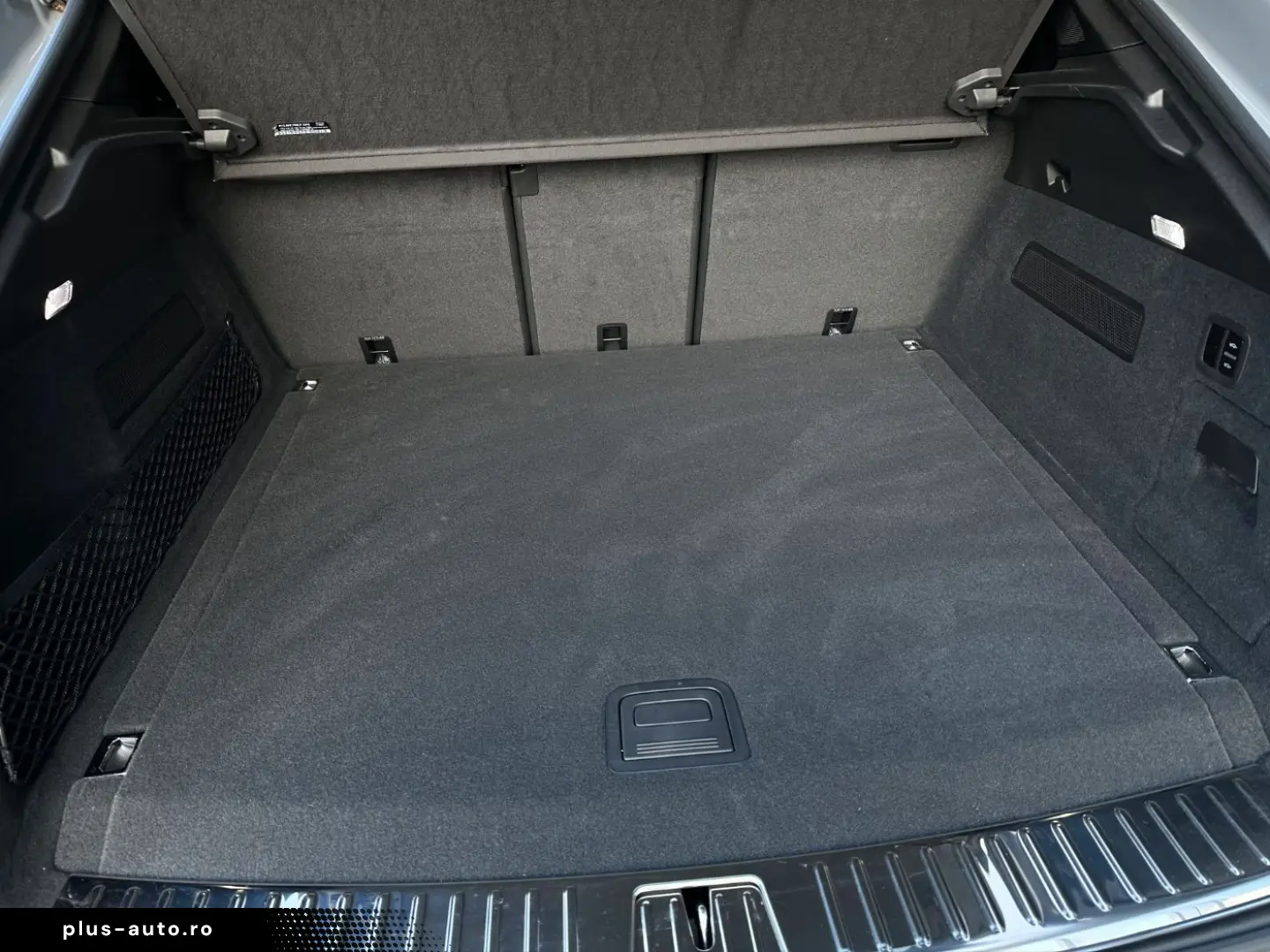 PORSCHE Cayenne S E-Hybrid Coupé BOSE SHZ V H Sitzbel.