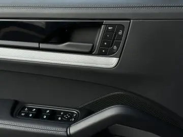 PORSCHE Cayenne E-Hybrid Coupé Sport Design Innodrive SH