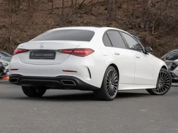 MERCEDES-BENZ C 180 AMG LED Pano AHK 360 Memory Totw…