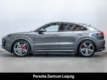 PORSCHE Cayenne S E-Hybrid Coupe SportDesign PDCC InnoDr