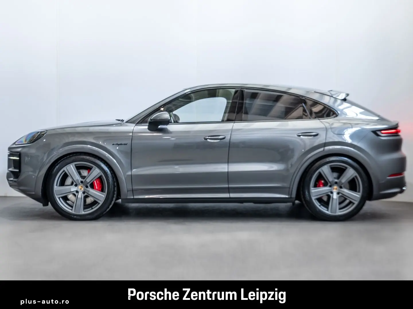 PORSCHE Cayenne S E-Hybrid Coupe SportDesign PDCC InnoDr