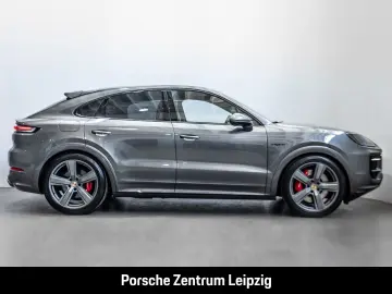 PORSCHE Cayenne S E-Hybrid Coupe SportDesign PDCC InnoDr