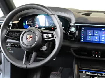 PORSCHE Macan Electric 100 kWh