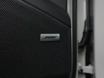 PORSCHE E-Hybrid Coupé SPORTDESIGN-PAKET-INNO-BOSE-22 T