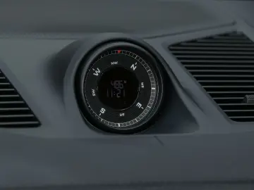 PORSCHE Cayenne S E-Hybrid Coupe HA-Lenkung InnoDrive