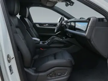 PORSCHE Cayenne S E-Hybrid Coupe HA-Lenkung InnoDrive