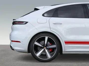 PORSCHE Cayenne S E-Hybrid Coupe HA-Lenkung InnoDrive