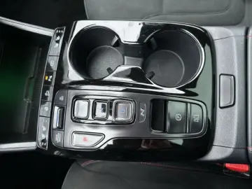 HYUNDAI Tucson N-Line PHEV - Navi - LED - Carplay - Alca