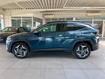 HYUNDAI Tucson 1.6 T-GDI Hybrid Trend 4WD