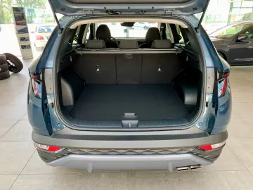 HYUNDAI Tucson 1.6 T-GDI Hybrid Trend 4WD