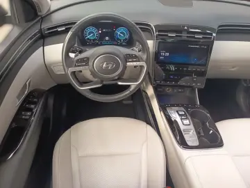 HYUNDAI TUCSON 1.6 T-GDi HEV 4WD Prime  ACC LED PANO
