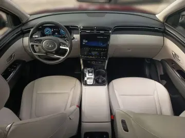 HYUNDAI TUCSON 1.6 T-GDi HEV 4WD Prime  ACC LED PANO