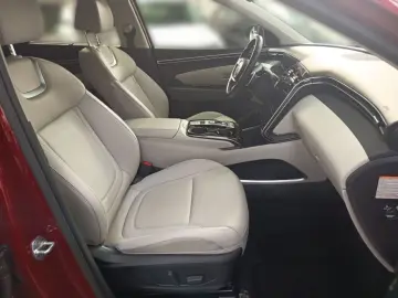 HYUNDAI TUCSON 1.6 T-GDi HEV 4WD Prime  ACC LED PANO