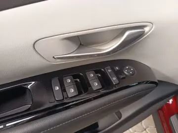 HYUNDAI TUCSON 1.6 T-GDi HEV 4WD Prime  ACC LED PANO